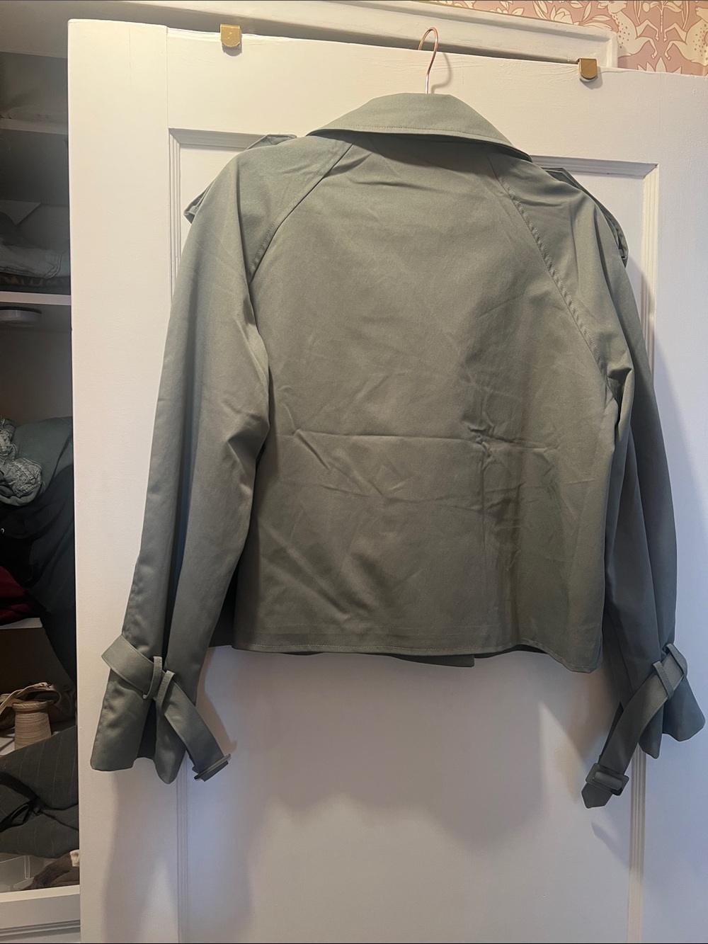 ****NWT**** Cropped Double-Breasted Trench Coat - Sage Green - Picture 3 of 6